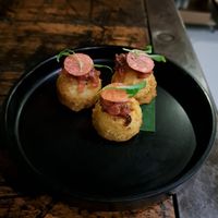 Kappa bonda at Thattu in Chicago