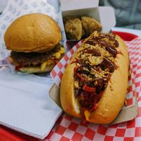 Burger and hotdog at Stankov - Pepe Sierra in Bogota