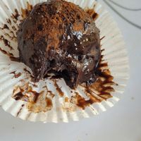 To-die-for chocolate fudge balls at Prakriti Cafe by Ecolivinghomes in Pushkar