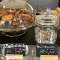 cinnamon knot, energy ball  at Wohnzimmer Coffeeshop Linz in Linz