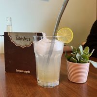 Hausgemachte Limetten-Rosmarin-Limonade   at Cafe Hibiskus in Cologne