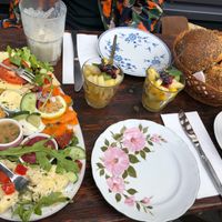 Veganes Frühstück für zwei at Cafe Rotkehlchen - Venloer Str in Cologne