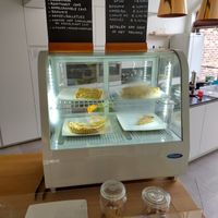 Counter at Canela in Bruges