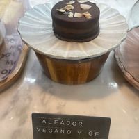  at MÖOI Petit in Madrid