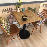 Love plywood and endgrain   at Eden Cafe in Witney