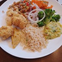 As opções do buffet que eu escolhi, mas tinham muito mais 😍 at Verdelima Restaurante in Fortaleza