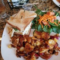 Avocado breakfast sandwich at Healthy Garden in Piscataway