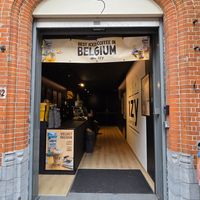 Entrance at Izy Coffee Brugge in Bruges