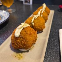 Croquetas de trufa at Doxa in Madrid