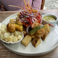 Vegetable skewers  at KAYMANKA - Centenario de Machu Picchu in Aguas Calientes