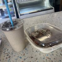 Smoothie and toast   at Raw Republic in New Orleans