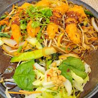 Rice Noodles with vegetables and vegan shrimps at Tokymon Chay in Frankfurt