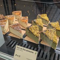 Cheesecake at Land & Monkeys in Bordeaux