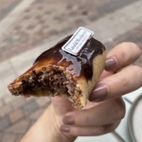 Eclair   at Land & Monkeys in Bordeaux