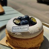 Tarte aux myrtilles at Land & Monkeys in Bordeaux