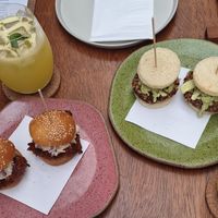 Katso sando - shitake, tare de tamaras e cole verde ; Brioche bbq - jaca verde, cole saw de maçā e bbq caseiro at Tau Cozinha in Sao Paulo