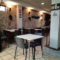 Local at Mugarum Kómo Komo in Cartagena