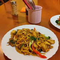 Fried noodles with tofu at Mongolian BBQ in Barcelona