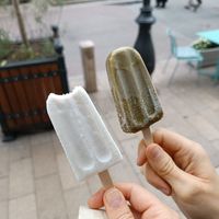 Left: coconut, right: pistachio at Anjuna Ice Pops in Budapest