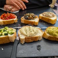 Vegan cecchetti options are tomato, eggplant, zucchini, asparagus, mushroom, and artichoke. All delicious! Mushroom was my favorite! at Laguna in Venice