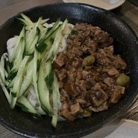 Soybean paste noodles at SU SU Veg+Bar 素素的吧 in Taipei