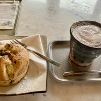 Potato/ham brioche (very good) and hojicha latte (nice, with a typical flavour)  at Atelier Giri in Arnhem