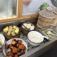 Steamed corner   at Longyuanzhai Vegetarian Buffet Banquet - 龙源斋·素食自助素宴 in Qujing