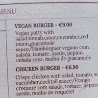 Menu - hambúrguer vegan at Hot Oven in Vila Nova De Milfontes