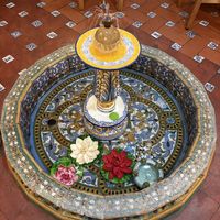 Indoor fountain   at Arabian Touch in Toledo