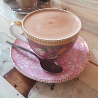 Hot chocolate at Isabella Glutenfreie Pâtisserie - Alter Wall in Hamburg