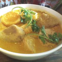 Bun ca ri (Curry vermicelli, 40.000 vnd) at Tin Nghia in Ho Chi Minh City