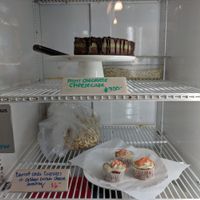 Desserts at Salud Live Kitchen and Juice Bar in Bend