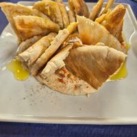Hummus at Reina Mónica in Granada