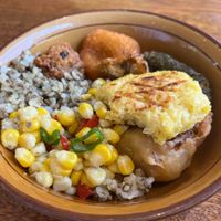 Mixed veggies over rice and millet at Yirantang Vegetarian Restaurant - Siheyuan Branch - 壹然堂素食馆 - 四合园店 in Qujing