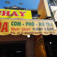 Sign outside at Diệu Hoa in Ho Chi Minh City