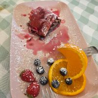 Vegan dessert at Caffè Bistrot Monnalisa in Assisi