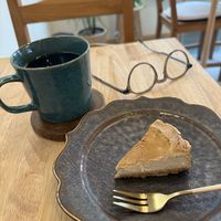 Locally roasted coffee and raw and vegan Basque Cheesecake   at PLANT-BASED CAFE ANDPON in Osaka