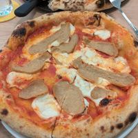 Regular size (No. 5 without mushrooms) at Tutto Matto - Sathon 11 in Bangkok