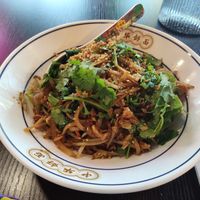 Veg noodles with legumes at Mian Miam in Amiens