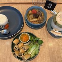My feast 🤩😋  at DMK - S & P - T1 in Bangkok