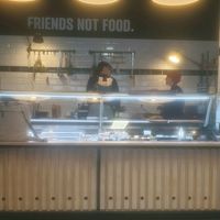 Warme Theke und Aufschnitt at Die Vegane Fleischerei in Augsburg