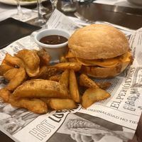 Vegan cheeseburger   at Los Manueles in Granada