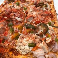 Peri-Peri Tofu flatbread. This was delicious but seriously spicy!! 🥵🔥   at Green Theory in Bangalore