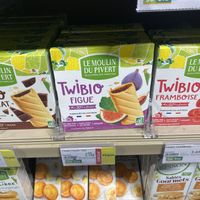 Goûter vegans   at So.bio in Nancy