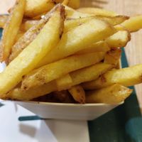 Rustic fries at Bioburger in Versailles
