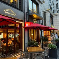   at Qingchunli in Hangzhou