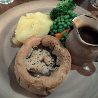 Mushroom and ale pie with mash at Boot & Slipper in Amersham