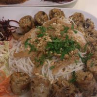 Bun cha gio, above- Vegan balls at Loving Hut - Warynskiego in Warsaw