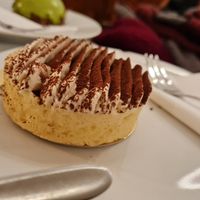Tortino banana e caffè at Café Osterspey in Cologne