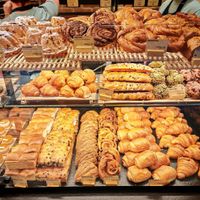 Viennese pastries at Land & Monkeys - Montmartre in Paris